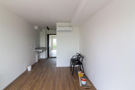 Quarto de kitnet/studio à venda com 1 quarto, 24m² em Vila Cordeiro, São Paulo