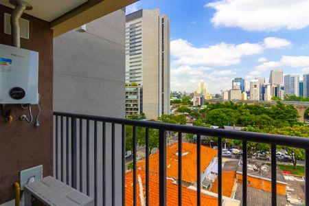 Varanda de kitnet/studio à venda com 1 quarto, 24m² em Vila Cordeiro, São Paulo