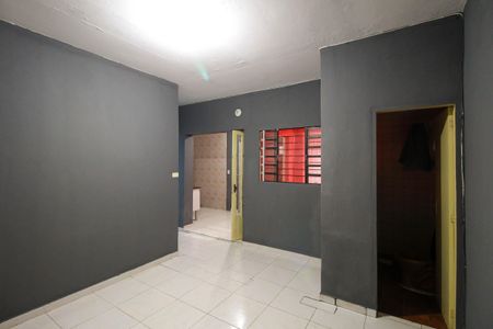 Sala de casa para alugar com 1 quarto, 70m² em Vila Antonieta, São Paulo