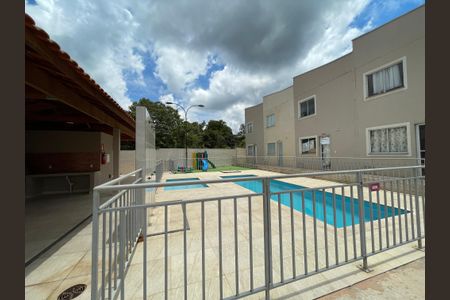 Casa de condomínio para alugar com 58m², 2 quartos e 1 vagaÁrea comum - Piscina