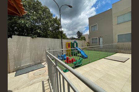 Casa de condomínio para alugar com 58m², 2 quartos e 1 vagaÁrea comum - Playground