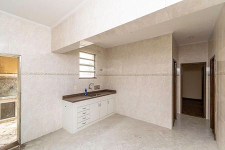 Casa à venda com 84m², 3 quartos e sem vaga Casa à venda com 84m², 3 quartos e sem vagaCozinha