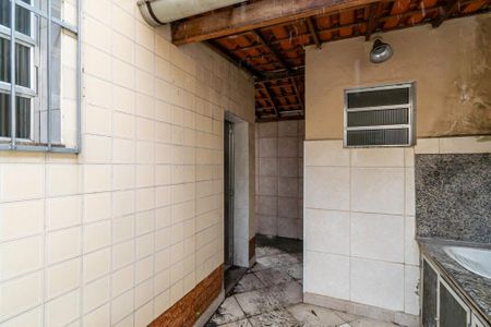 Casa à venda com 84m², 3 quartos e sem vaga Casa à venda com 84m², 3 quartos e sem vagaÁrea de Serviço