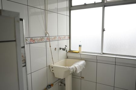 Apartamento para alugar com 63m², 2 quartos e 1 vagaÁrea de Serviço