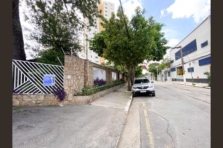 Apartamento para alugar com 63m², 2 quartos e 1 vagaFachada