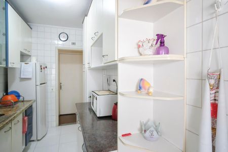 Apartamento à venda com 75m², 2 quartos e 1 vagaCozinha