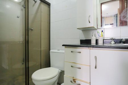 Apartamento à venda com 75m², 2 quartos e 1 vagaBanheiro da suíte