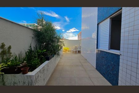 Apartamento à venda com 142m², 3 quartos e 2 vagas