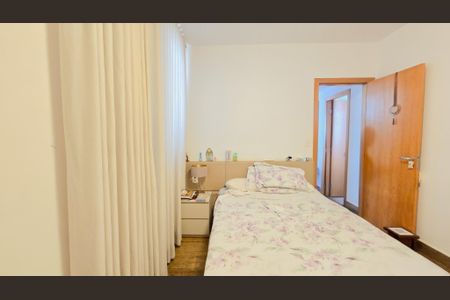 Apartamento à venda com 3 quartos, 142m² em Sagrada Família, Belo Horizonte