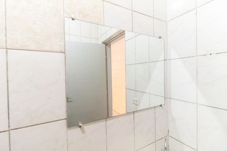 Casa para alugar com 55m², 1 quarto e sem vaga Casa para alugar com 55m², 1 quarto e sem vagaBanheiro