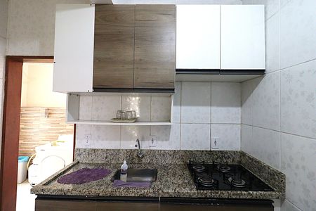 Apartamento para alugar com 24m², 1 quarto e sem vagaCozinha - Armários