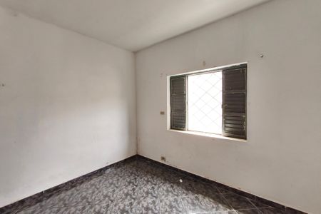 Casa à venda com 200m², 5 quartos e 2 vagasQuarto 2