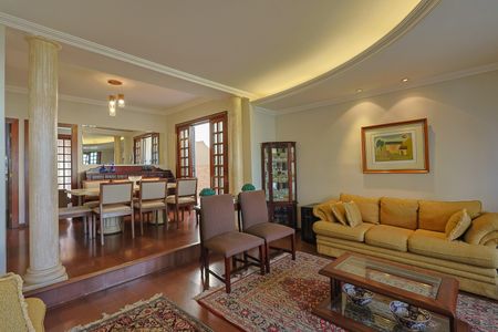 Casa à venda com 4 quartos, 310m² em Dona Clara, Belo Horizonte