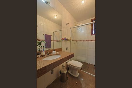 Casa à venda com 310m², 4 quartos e 4 vagas