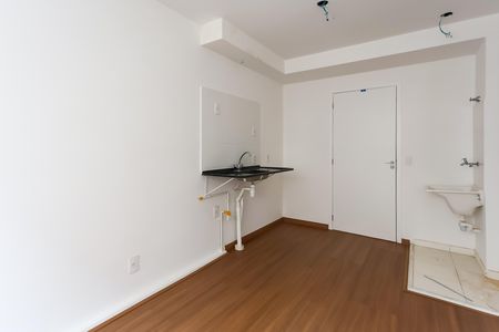 sala  de apartamento para alugar com 1 quarto, 24m² em Paraíso do Morumbi, São Paulo