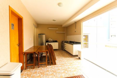 Apartamento para alugar com 47m², 2 quartos e 1 vaga Apartamento para alugar com 47m², 2 quartos e 1 vagaÁrea comum - Salão de festas