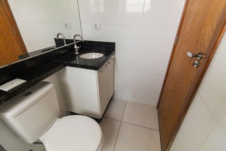 Apartamento para alugar com 47m², 2 quartos e 1 vaga Apartamento para alugar com 47m², 2 quartos e 1 vagaBanheiro