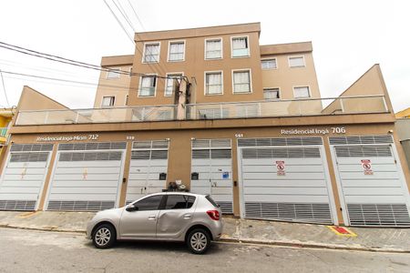 Apartamento para alugar com 47m², 2 quartos e 1 vaga Apartamento para alugar com 47m², 2 quartos e 1 vagaFachada + Placa