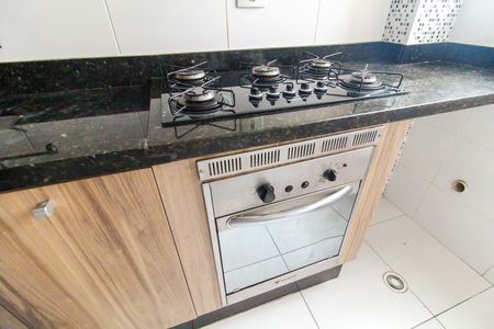 Apartamento para alugar com 47m², 2 quartos e 1 vaga Apartamento para alugar com 47m², 2 quartos e 1 vagaCozinha e Área de Serviço