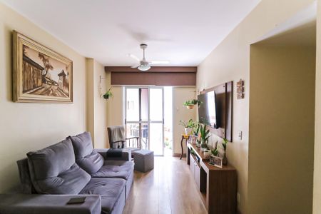 Apartamento à venda com 67m², 3 quartos e 1 vagaSala