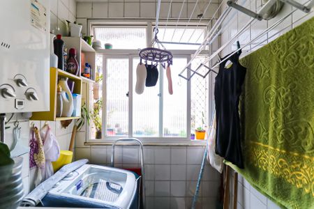 Apartamento à venda com 67m², 3 quartos e 1 vagaÁrea de Serviço