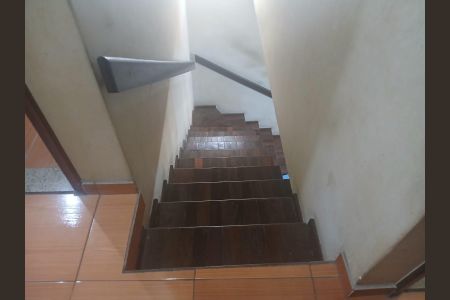 Sala de casa de condomínio à venda com 3 quartos, 103m² em Portuguesa, Rio de Janeiro