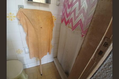 Casa de condomínio à venda com 103m², 3 quartos e 2 vagas Casa de condomínio à venda com 103m², 3 quartos e 2 vagasBanheiro