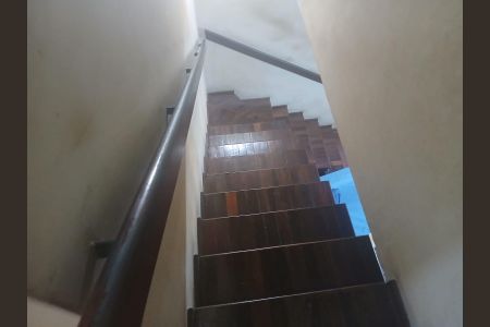 Sala de casa de condomínio à venda com 3 quartos, 103m² em Portuguesa, Rio de Janeiro
