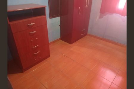 Casa de condomínio à venda com 103m², 3 quartos e 2 vagas Casa de condomínio à venda com 103m², 3 quartos e 2 vagasQuarto