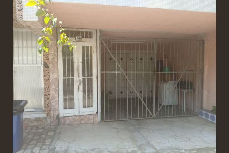 Casa de condomínio à venda com 103m², 3 quartos e 2 vagas Casa de condomínio à venda com 103m², 3 quartos e 2 vagasGaragem