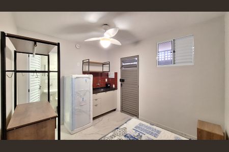 Sala/Quarto/Cozinha de kitnet/studio para alugar com 1 quarto, 16m² em Barra Funda, São Paulo
