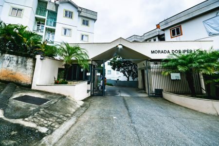 Apartamento à venda com 65m², 3 quartos e 1 vagaFachada 