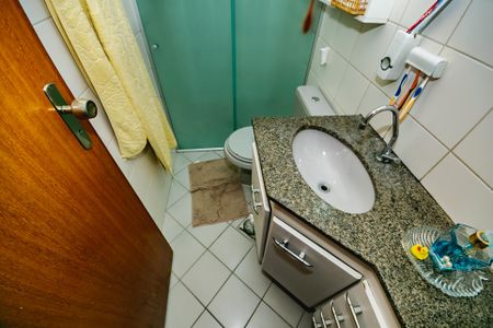 Apartamento à venda com 65m², 3 quartos e 1 vagaBanheiro Social