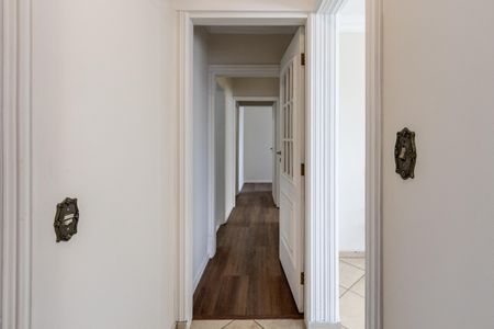 Apartamento à venda com 116m², 2 quartos e 1 vaga Apartamento à venda com 116m², 2 quartos e 1 vagaCorredor