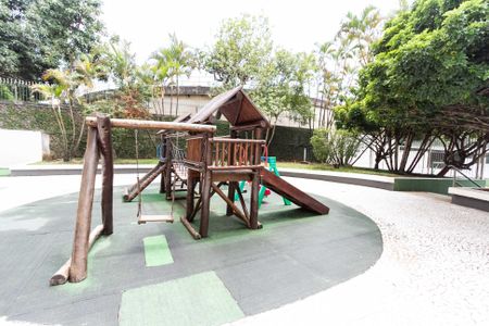 Apartamento à venda com 116m², 2 quartos e 1 vaga Apartamento à venda com 116m², 2 quartos e 1 vagaPlayground