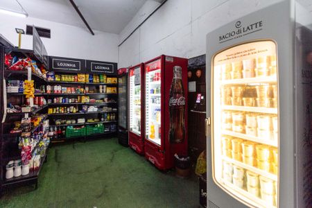 Apartamento à venda com 116m², 2 quartos e 1 vaga Apartamento à venda com 116m², 2 quartos e 1 vagaMercadinho