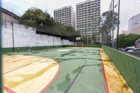 Apartamento à venda com 116m², 2 quartos e 1 vaga Apartamento à venda com 116m², 2 quartos e 1 vagaQuadra Esportiva