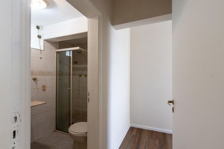 Apartamento à venda com 116m², 2 quartos e 1 vaga Apartamento à venda com 116m², 2 quartos e 1 vagaCorredor