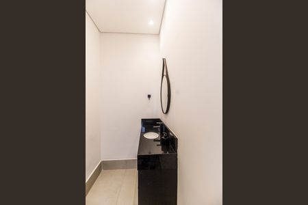 Casa de condomínio à venda com 280m², 4 quartos e 4 vagasBanheiro da Suíte