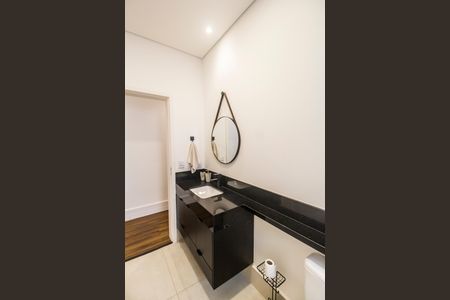 Casa de condomínio à venda com 280m², 4 quartos e 4 vagasBanheiro da Suíte