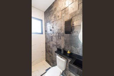 Casa de condomínio à venda com 280m², 4 quartos e 4 vagasBanheiro da Suíte