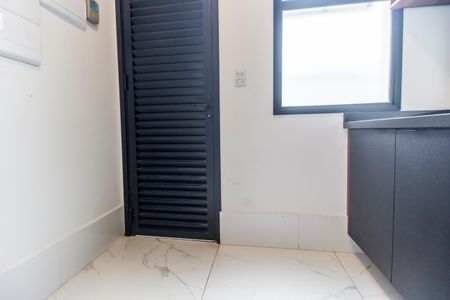 Casa de condomínio à venda com 280m², 4 quartos e 4 vagasÁrea de Serviço