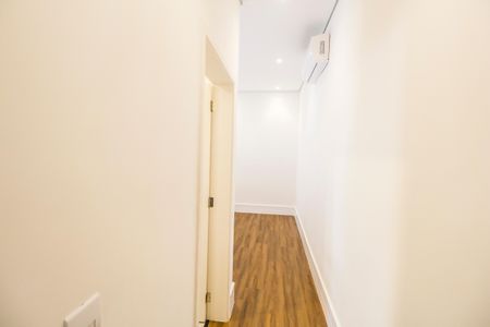 Casa de condomínio à venda com 280m², 4 quartos e 4 vagasSuíte 3