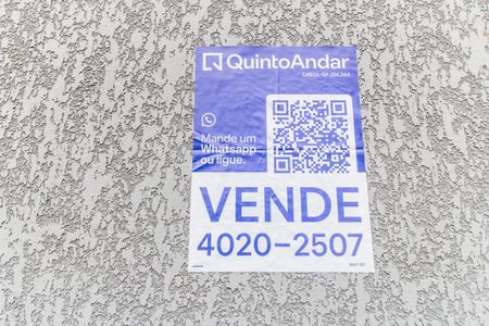 Casa de condomínio à venda com 280m², 4 quartos e 4 vagasVista da Rua