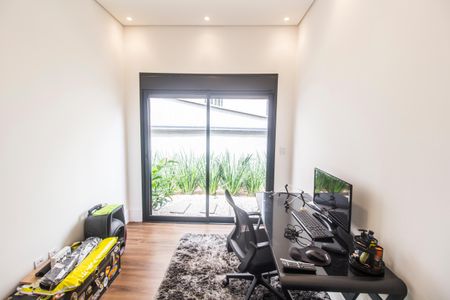 Casa de condomínio à venda com 280m², 4 quartos e 4 vagasSuíte 2