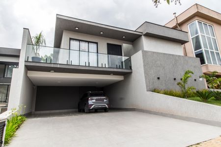 Casa de condomínio à venda com 280m², 4 quartos e 4 vagasGaragem