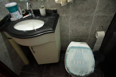 Casa à venda com 276m², 4 quartos e 2 vagasBanheiro Social 2