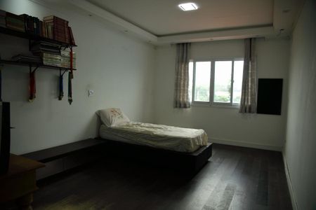 Casa à venda com 276m², 4 quartos e 2 vagasSuíte 2 