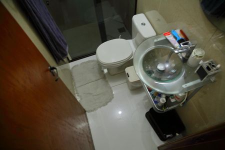 Casa à venda com 276m², 4 quartos e 2 vagasBanheiro Social 