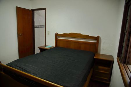 Casa à venda com 276m², 4 quartos e 2 vagasQuarto 3 